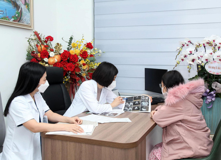 Tư vấn cho sản phụ sau khi mắc Covid-19