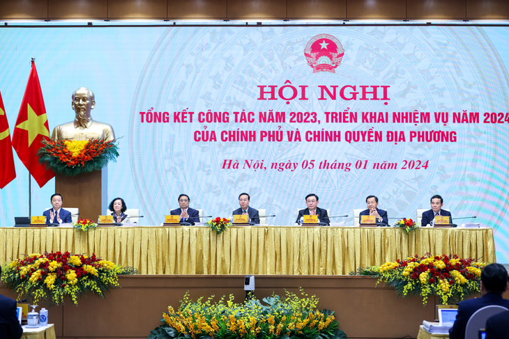 Hội nghị tổng kết công tác năm 2023 và triển khai nhiệm vụ năm 2024 của Chính phủ và chính quyền địa phương. Ảnh: VGP