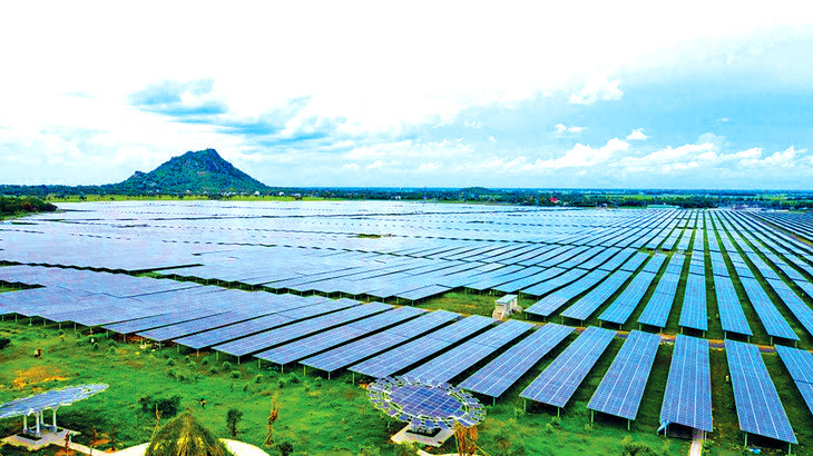 Định hướng tăng trưởng xanh, chuyển đổi xanh sẽ nâng cao năng lực cạnh tranh của Việt Nam, giữ chân và thu hút vốn đầu tư nước ngoài. Ảnh: An Hảo