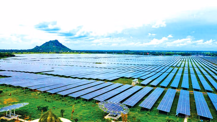 Định hướng tăng trưởng xanh, chuyển đổi xanh sẽ nâng cao năng lực cạnh tranh của Việt Nam, giữ chân và thu hút vốn đầu tư nước ngoài. Ảnh: An Hảo