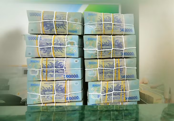 Điểm đổi mới được quan tâm nhất của Luật Các tổ chức tín dụng (sửa đổi) là các quy định về giảm tỷ lệ sở hữu cổ phần, giảm giới hạn cấp tín dụng, tăng yêu cầu về cung cấp thông tin đối với cổ đông. Ảnh: Nhã Chi