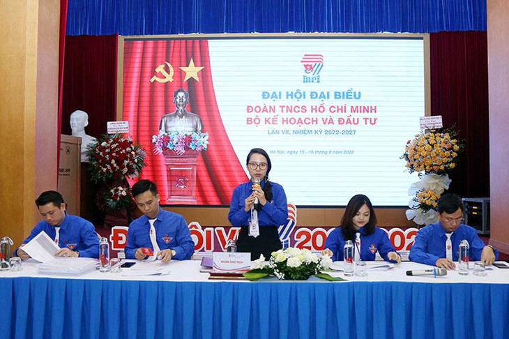 Bí thư Đoàn Thanh niên Bộ Kế hoạch và Đầu tư khóa VI, nhiệm kỳ 2017 - 2022 Kim Ngọc Thanh Nga phát biểu tại Đại hội. (Ảnh: mpi)