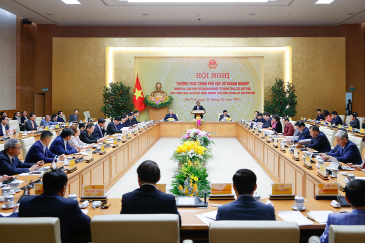 Hội nghị Thường trực Chính phủ gặp gỡ doanh nghiệp - Ảnh VGP/Nhật Bắc Hội nghị Thường trực Chính phủ gặp gỡ doanh nghiệp - Ảnh VGP/Nhật Bắc