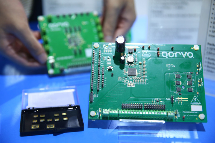 Nhiều dự án lớn trong các lĩnh vực bán dẫn, năng lượng, sản xuất linh kiện, sản phẩm điện tử, sản phẩm nhiều giá trị giá tăng được đầu tư mới và mở rộng vốn. Ảnh: Tiên Giang