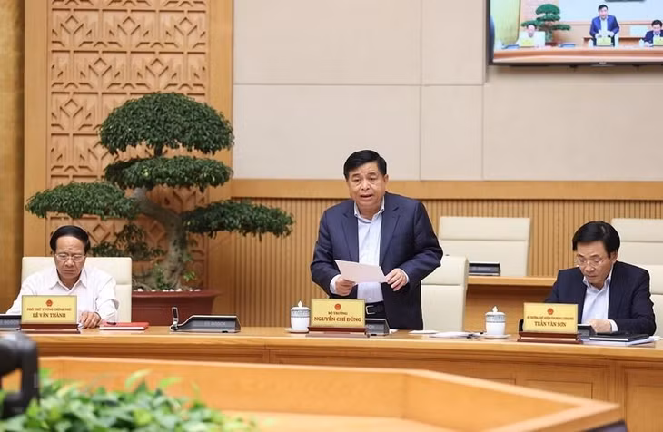 Bộ trưởng Bộ Kế hoạch và Đầu tư Nguyễn Chí Dũng phát biểu tại Hội nghị