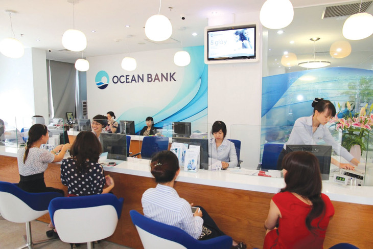 Mục tiêu của chuyển giao bắt buộc là giúp các ngân hàng yếu kém khắc phục khó khăn, bảo đảm an toàn, tuân thủ các quy định pháp luật. Ảnh: Minh Dũng