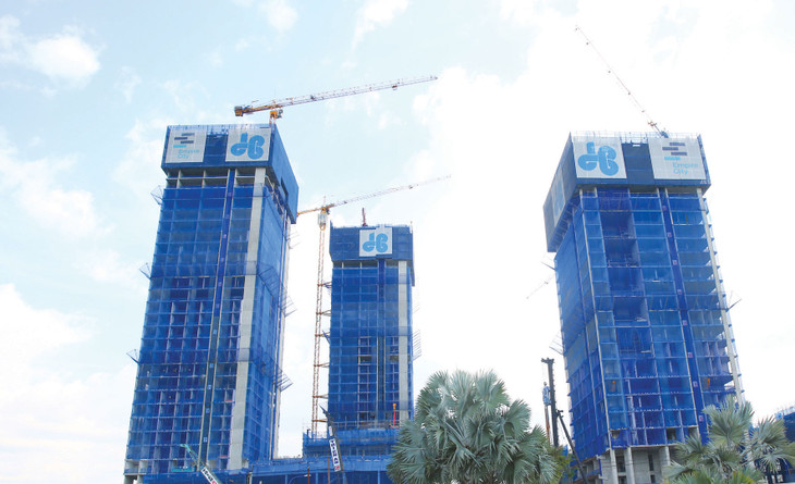 Một số doanh nghiệp hoạt động nhiều năm, quy mô rất lớn như Tập đoàn Xây dựng Hòa Bình, HAGL Agrico, Thép Pomina… bị hủy niêm yết, chuyển sang UPCoM. Ảnh: Nhã Chi