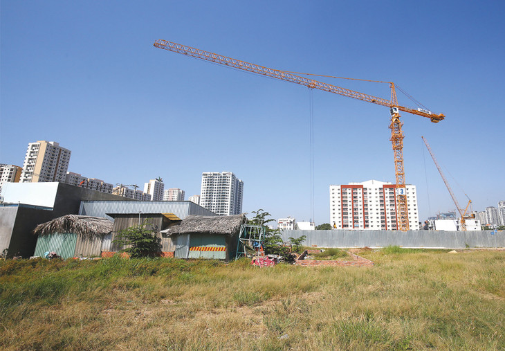 Hàng loạt dự án phát triển nhà ở thương mại, nhà ở xã hội đang chờ được gỡ vướng pháp lý. Ảnh: Nhã Chi Hàng loạt dự án phát triển nhà ở thương mại, nhà ở xã hội đang chờ được gỡ vướng pháp lý. Ảnh: Nhã Chi