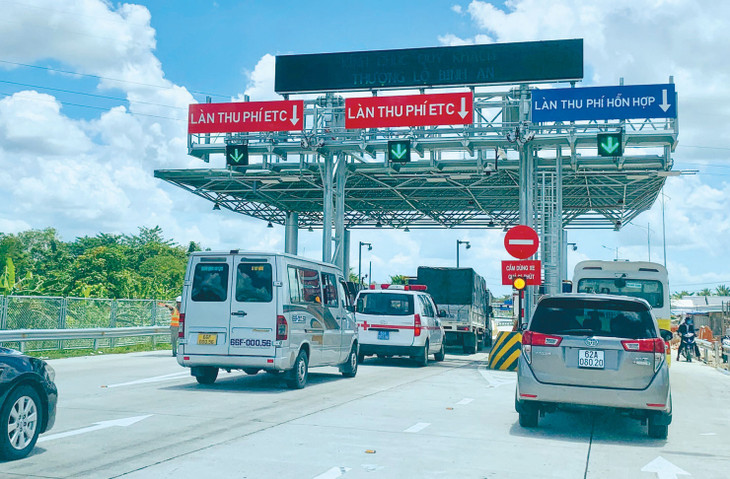 Từ năm 2016 đến nay, các dự án BOT chưa được điều chỉnh tăng giá vé, dù hợp đồng quy định 3 năm điều chỉnh tăng 1 lần. Ảnh: Lê Tiên