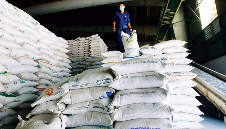 Bộ Công Thương đặt mục tiêu năm 2024 đưa tổng kim ngạch xuất khẩu tăng khoảng 6% so với năm 2023, xuất siêu khoảng 15 tỷ USD. Ảnh: Đức Thanh