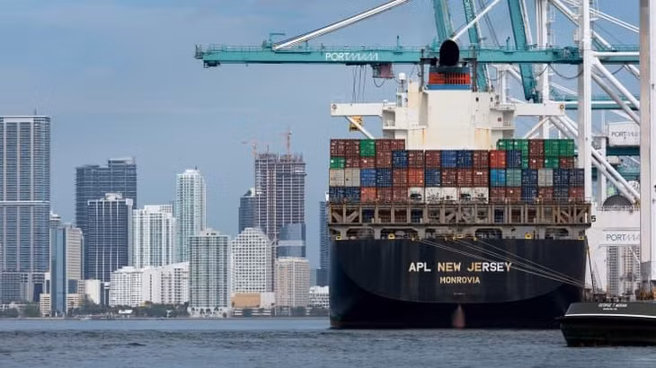 Giá cước vận chuyển đường biển giao ngay giữa Trung Quốc và Mỹ đã tăng gần 3,5 lần trong giai đoạn từ tháng 1/2020 đến tháng 5 năm nay. Ảnh: Internet