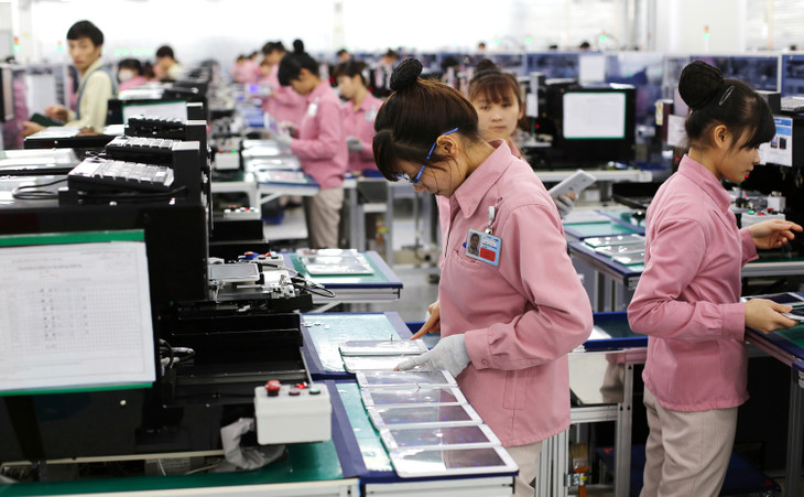 Giải pháp thu hút đầu tư, hỗ trợ doanh nghiệp được xây dựng trên tinh thần hài hòa lợi ích của các bên, khuyến khích nhà đầu tư hiện hữu cũng như nhà đầu tư mới. Ảnh: Lê Tiên