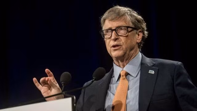 2. Bill Gates Giá trị tài sản ròng: 129 tỷ USD Nguồn tài sản: Microsoft Quốc gia: Hoa Kỳ