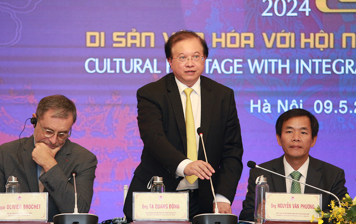 Thứ trưởng Bộ Văn hóa, Thể thao và Du lịch Tạ Quang Đông phát biểu tại buổi họp báo. Ảnh: Lê Tiên