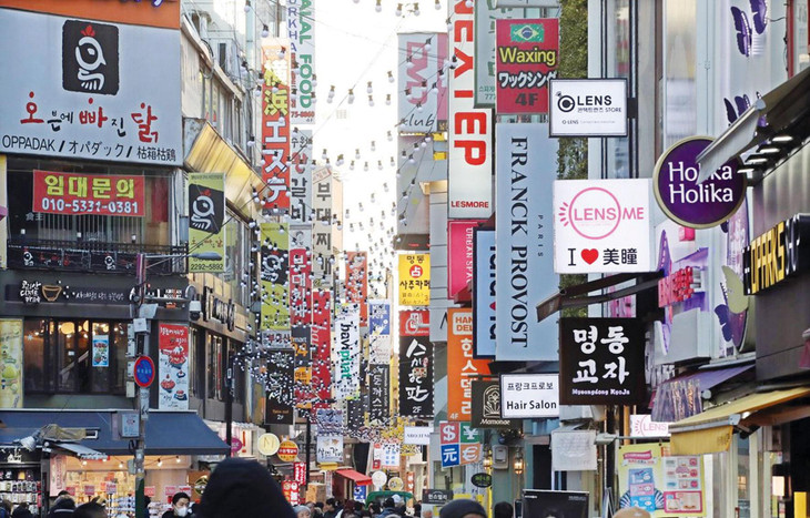 Hàn Quốc xếp thứ 10 trong danh sách các nền kinh tế lớn nhất thế giới 2 năm liên tiếp, tính từ năm 2020 Hàn Quốc xếp thứ 10 trong danh sách các nền kinh tế lớn nhất thế giới 2 năm liên tiếp, tính từ năm 2020