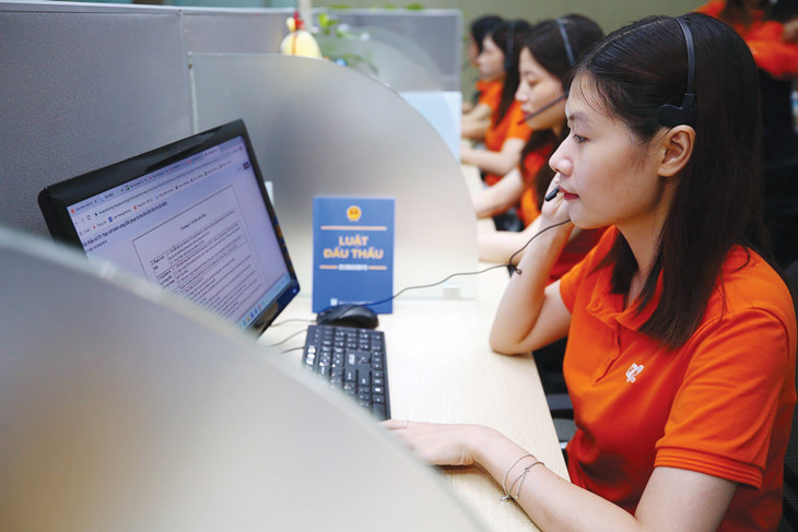 Sau 1 năm triển khai, Hệ thống e-GP đã đưa công cuộc đấu thầu qua mạng ở Việt Nam phát triển vượt bậc. Ảnh: Lê Tiên Sau 1 năm triển khai, Hệ thống e-GP đã đưa công cuộc đấu thầu qua mạng ở Việt Nam phát triển vượt bậc. Ảnh: Lê Tiên