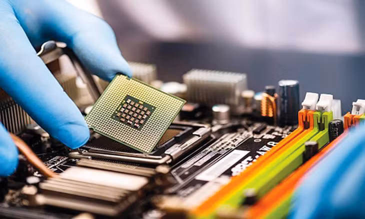 Việt Nam mong muốn thu hút dòng vốn đầu tư từ Hoa Kỳ vào công nghiệp bán dẫn, trung tâm tài chính, đổi mới sáng tạo và năng lượng xanh nhằm tạo động lực đột phá về phát triển kinh tế. Ảnh: NC st