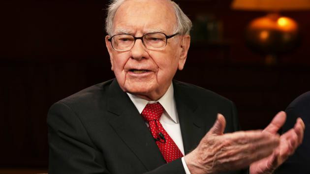 Thảo luận về bong bóng đầu cơ tại cuộc họp cổ đông của Berkshire năm 2018, ông Buffett cho rằng, &quot;tiền ảo sẽ tự nuôi chúng trong một khoảng thời gian và đôi khi trong khoảng thời gian khá lâu cùng những con số đáng kinh ngạc. Nhưng rồi chúng sẽ đi đến kết cục tồi tệ&quot;.