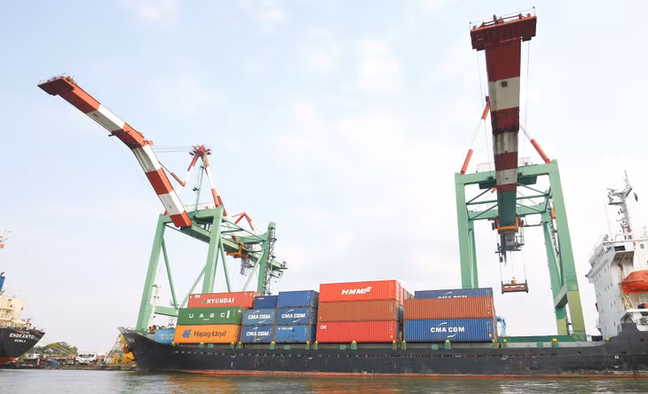 Năm 2024, dự kiến 15/15 chỉ tiêu kinh tế - xã hội chủ yếu đạt và vượt kế hoạch, tăng trưởng cả năm ước đạt trên 7%. Ảnh: Nhã Chi