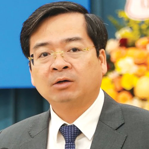 Ông Hoàng Anh Tuấn