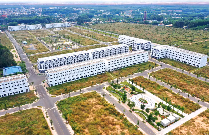 Cộng đồng doanh nghiệp bất động sản kỳ vọng thực thi hiệu quả Luật Đất đai 2024 để lựa chọn nhà đầu tư dự án nhà ở thương mại, đáp ứng kịp thời nhu cầu nhà ở thương mại hiện nay. Ảnh: Lê Tiên