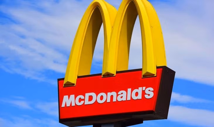 9. McDonald's - Giá trị thương hiệu: 129,321 tỷ USD