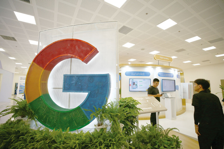 Năm 2023, Google hợp tác với Trung tâm Đổi mới sáng tạo quốc gia thuộc Bộ Kế hoạch và Đầu tư hỗ trợ khởi nghiệp trên nhiều lĩnh vực. Ảnh: Lê Tiên Năm 2023, Google hợp tác với Trung tâm Đổi mới sáng tạo quốc gia thuộc Bộ Kế hoạch và Đầu tư hỗ trợ khởi nghiệp trên nhiều lĩnh vực. Ảnh: Lê Tiên