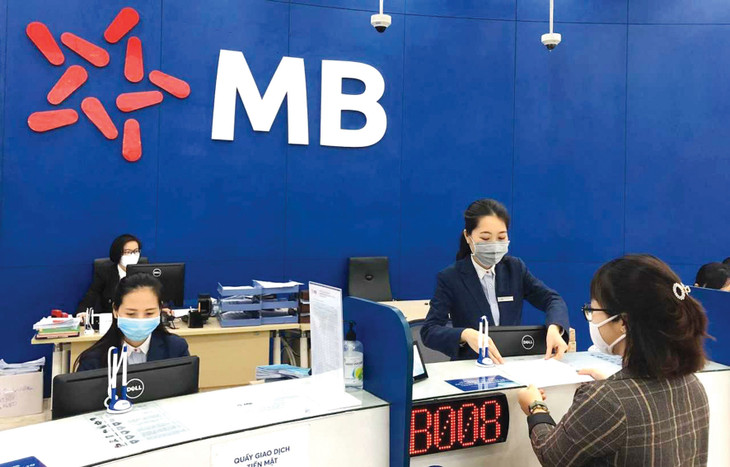 Việc nới giới hạn tỷ lệ sở hữu của nhà đầu tư nước ngoài tại một số ngân hàng thương mại lên mức 49% được kỳ vọng làm tăng sức hấp dẫn đối với dòng vốn ngoại. Ảnh: Song Lê Việc nới giới hạn tỷ lệ sở hữu của nhà đầu tư nước ngoài tại một số ngân hàng thương mại lên mức 49% được kỳ vọng làm tăng sức hấp dẫn đối với dòng vốn ngoại. Ảnh: Song Lê