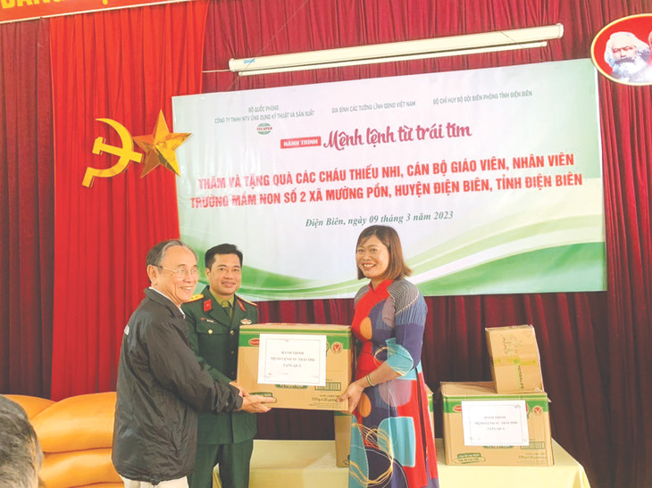 TECAPRO tặng quà cho Trường Mầm non số 2 xã Mường Pồn, huyện Điện Biên, tỉnh Điện Biên TECAPRO tặng quà cho Trường Mầm non số 2 xã Mường Pồn, huyện Điện Biên, tỉnh Điện Biên