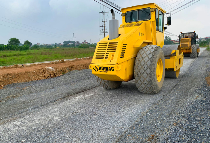 Thủ tướng Chính phủ yêu cầu năm 2023 giải ngân ít nhất 95% kế hoạch vốn đầu tư công. Ảnh: Nhã Chi