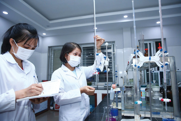 Nhiều địa phương xác định thu hút đầu tư vào khoa học, công nghệ, đổi mới sáng tạo, chuyển đổi số là yếu tố then chốt tạo đột phá về tăng trưởng. Ảnh: Nhã Chi