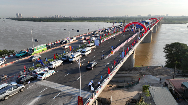 Lễ khánh thành cầu Vĩnh Tuy - giai đoạn 2 sáng 30/8/2023. Ảnh: Lê Tiên