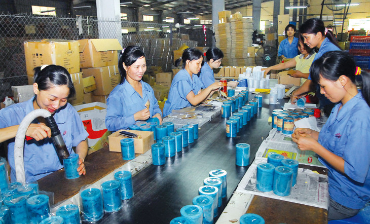 Đại biểu Quốc đề xuất dành 1 triệu tỷ đồng ngân quỹ đang gửi ngân hàng để hỗ trợ nhà ở, đào tạo, chuyển đổi nghề cho người lao động, sớm đưa dòng vốn vào nền kinh tế. Ảnh: Tiên Giang