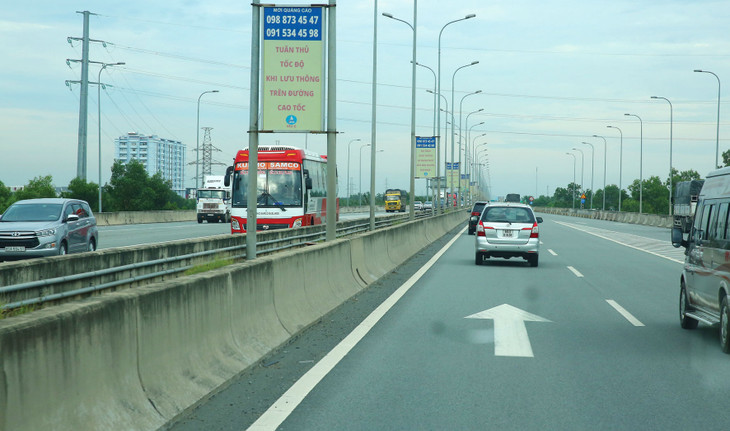Lưu lượng xe qua nhiều trạm thu phí BOT bị sụt giảm do thay đổi quy hoạch, làm ảnh hưởng rất lớn đến phương án tài chính của nhà đầu tư. Ảnh: Lê Tiên