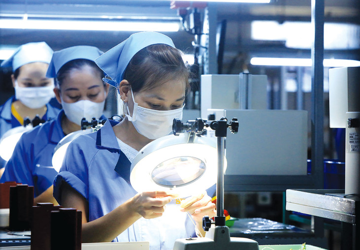 Cần có những cơ chế, chính sách đột phá về thu hút các dự án đầu tư nước ngoài quy mô lớn, công nghệ cao, có tính lan tỏa sâu, rộng, đóng góp lớn vào phát triển kinh tế - xã hội. Ảnh: Lê Tiên