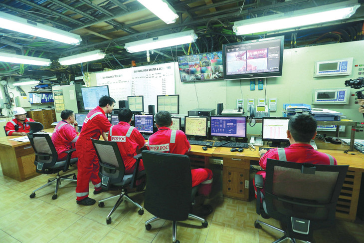 Các giải pháp về công nghệ số góp phần giúp cho Petrovietnam bảo đảm tốc độ tăng trưởng về doanh thu khoảng 16,7%/năm. Ảnh minh họa PVEF