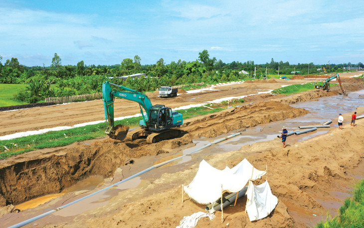 Ước giải ngân vốn đầu tư công từ đầu năm đến ngày 31/3/2025 là 78.712 tỷ đồng, đạt 8,98% kế hoạch, đạt 9,53% kế hoạch Thủ tướng Chính phủ giao. Ảnh: Lê Tiên