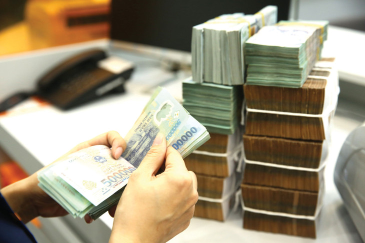 Tính đến hết quý I, tăng trưởng tín dụng đạt 3,93%, gấp 2,5 lần so với mức 1,42% cùng kỳ năm trước. Ảnh: Nhã Chi