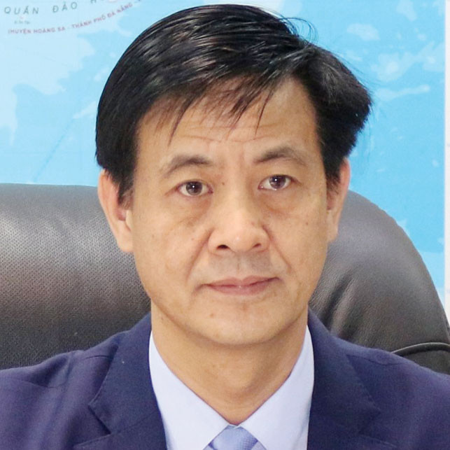 Ông Phan Trung Bá