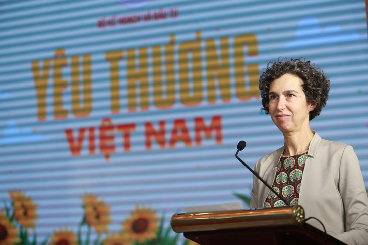 Bà Lesley Miller, đại diện Quỹ Nhi đồng Liên hợp quốc (UNICEF) tại Việt Nam. Ảnh: Lê Tiên Bà Lesley Miller, đại diện Quỹ Nhi đồng Liên hợp quốc (UNICEF) tại Việt Nam. Ảnh: Lê Tiên