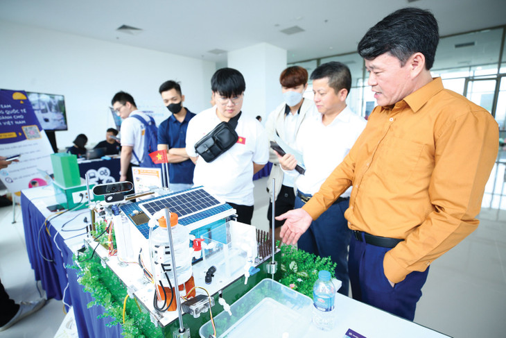 Nhiều doanh nghiệp đánh giá cao những chính sách ưu đãi, bảo đảm đầu tư, chia sẻ rủi ro đối với dự án PPP trong lĩnh vực khoa học công nghệ, đổi mới sáng tạo. Ảnh: Nhã Chi Nhiều doanh nghiệp đánh giá cao những chính sách ưu đãi, bảo đảm đầu tư, chia sẻ rủi ro đối với dự án PPP trong lĩnh vực khoa học công nghệ, đổi mới sáng tạo. Ảnh: Nhã Chi