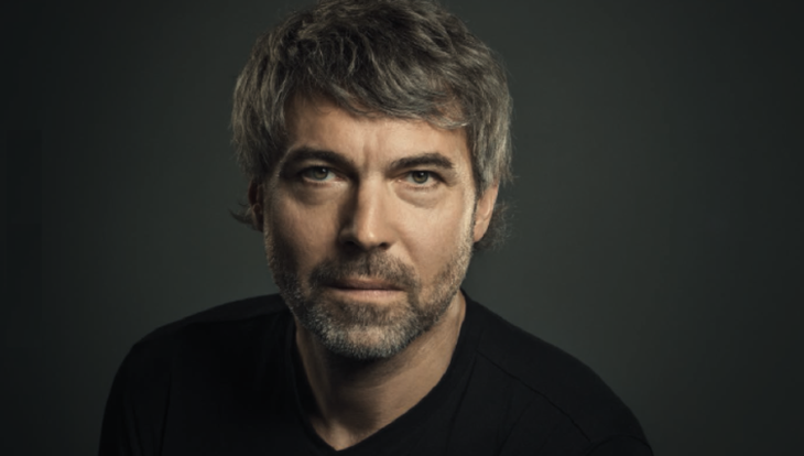 9. Petr Kellner Tài sản: 17,5 tỷ USD Quốc gia: Cộng hòa Séc Tỷ phú giàu nhất Cộng hòa Séc, Petr Kellner khởi nghiệp từ đầu những năm 1990 với công việc bán thiết bị văn phòng. Sau đó, ông thành lập một quỹ đầu tư và mua cổ phần kiểm soát trong công ty bảo hiểm lớn nhất nước này trong quá trình tư nhân hóa. Ông Petr Kellner vừa qua đời trong một tai nạn trực thăng hồi tháng 3.