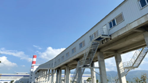 Băng tải kín vận chuyển than Băng tải kín vận chuyển than