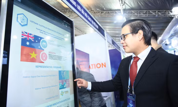 Con người là một trong những nguồn lực phát triển quan trọng nhất cho giai đoạn tới. Ảnh: Lê Tiên