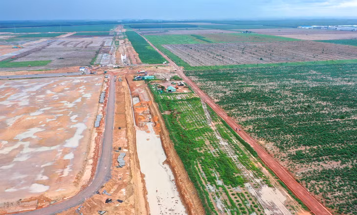 Việc sớm phục hồi hình thức hợp đồng BT là cần thiết trong bối cảnh nhiều dự án kết cấu hạ tầng rất lớn sẽ được triển khai trong thời gian tới. Ảnh: Nhã Chi