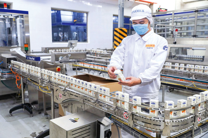 Vinamilk là doanh nghiệp Việt tiên phong trong việc nâng tỷ lệ sở hữu tối đa của nhà đầu tư ngoại lên 100%, tạo cơ hội thu hút vốn đầu tư gián tiếp