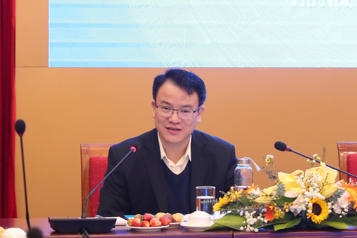 Thứ trưởng Trần Quốc Phương đánh giá cao kết quả hoạt động trong năm 2023 của Công đoàn Bộ Kế hoạch và Đầu tư. Ảnh: Lê Tiên