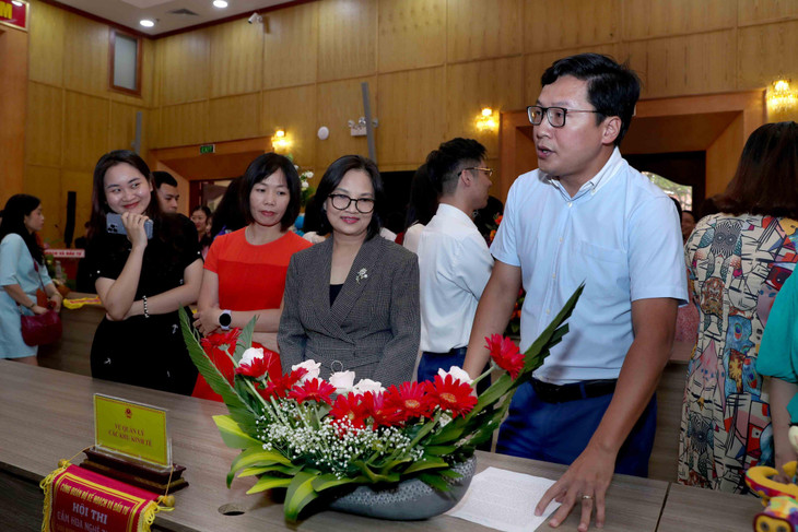 Phần thi của Vụ Quản lý các khu kinh tế. Ảnh: Trương Gia