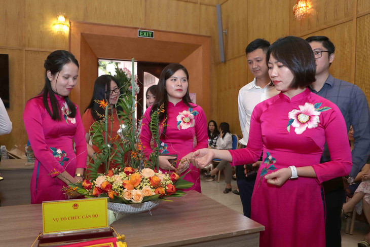 Phần thi của Vụ Tổ chức cán bộ. Ảnh: Trương Gia