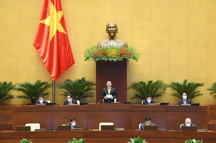 Chủ tịch Quốc hội Vương Đình Huệ: Phiên chất vấn đối với lĩnh vực kế hoạch và đầu tư diễn ra sôi nổi với tinh thần trách nhiệm cao, xây dựng. Ảnh VGP/Nhật Bắc Chủ tịch Quốc hội Vương Đình Huệ: Phiên chất vấn đối với lĩnh vực kế hoạch và đầu tư diễn ra sôi nổi với tinh thần trách nhiệm cao, xây dựng. Ảnh VGP/Nhật Bắc